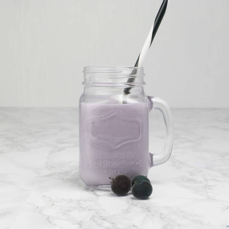 Keto Blueberry Smoothie With Greek Yogurt Oh So Foodie