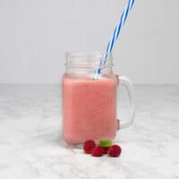 Keto Raspberry Smoothie (Just 5 Ingredients!) - Oh So Foodie