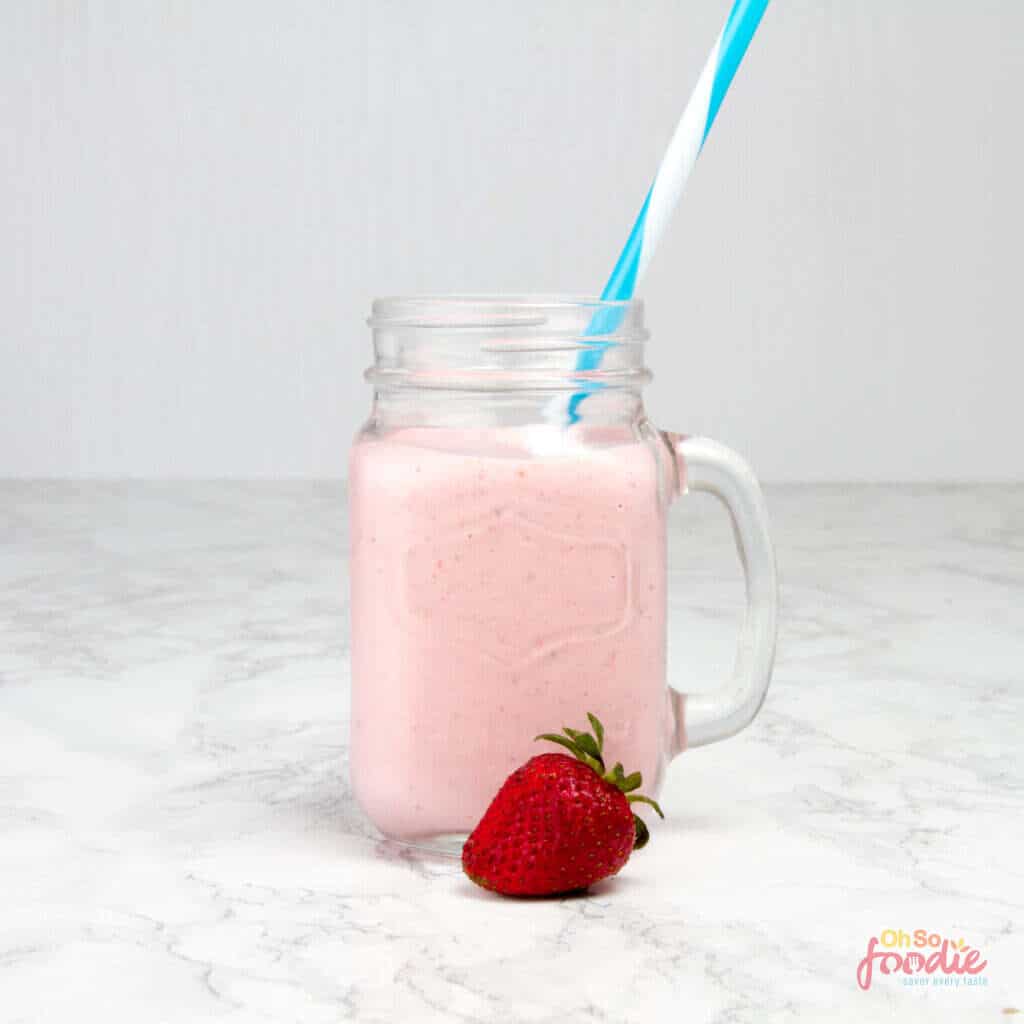 easy low carb strawberry smoothie