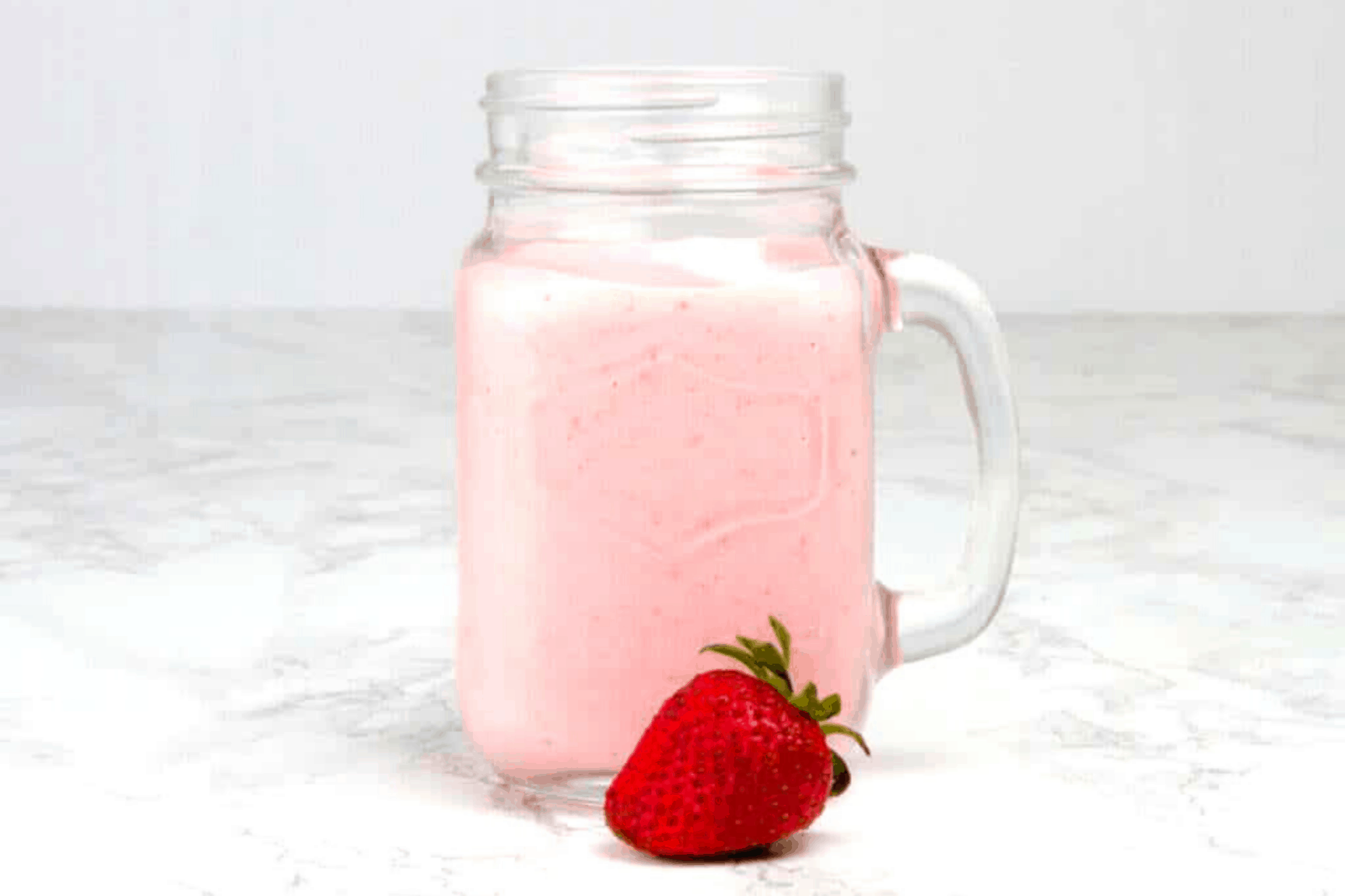 5 Ingredient Keto Strawberry Coconut Milk Smoothie Oh So Foodie