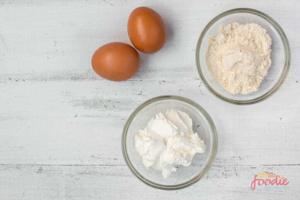 ingredients for keto coconut pancakes