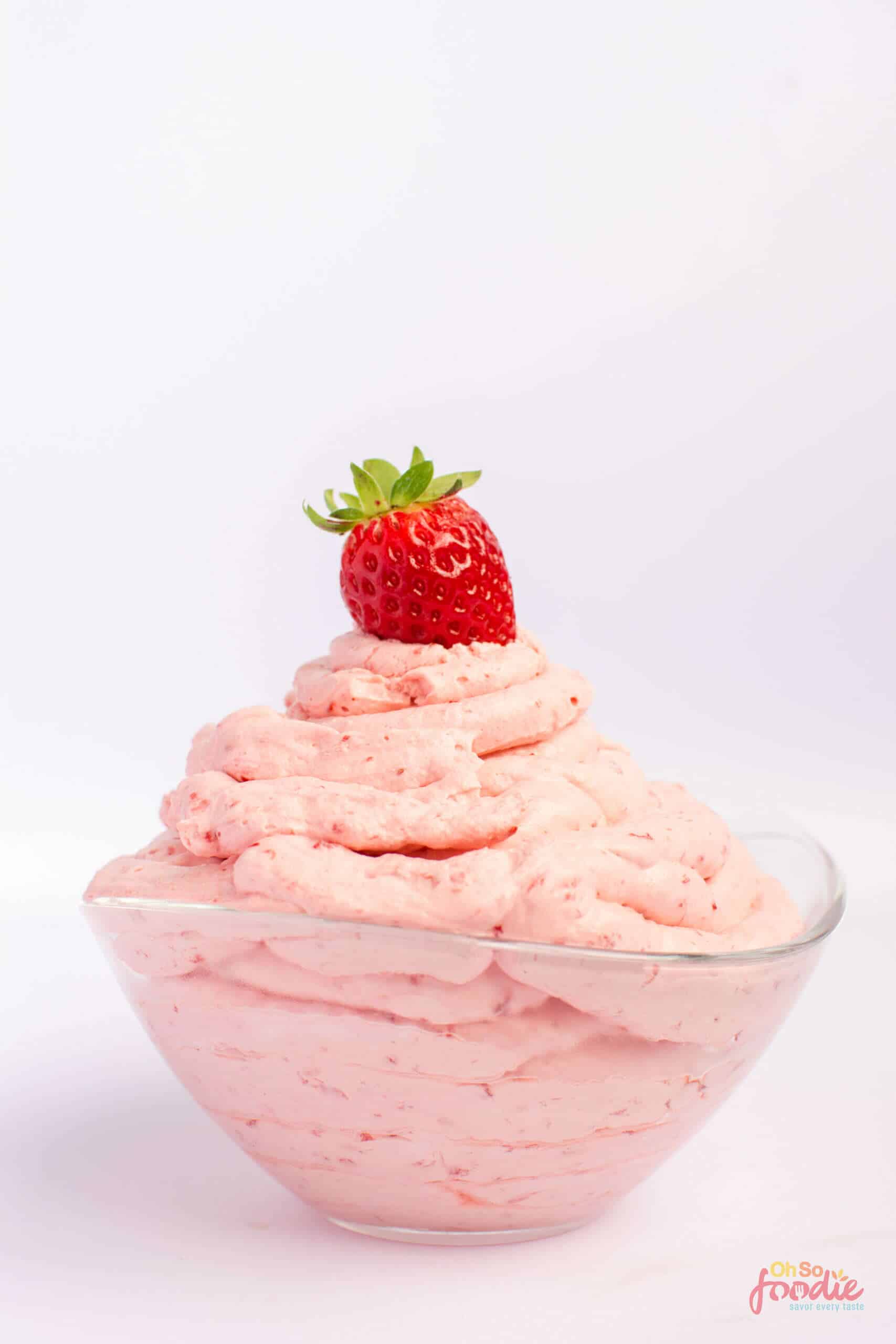 Keto Strawberry Mousse Keto Strawberries & Cool Whip Oh So Foodie