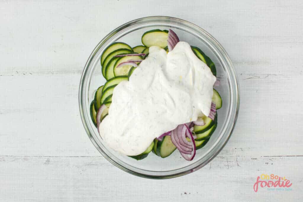keto cucumber salad with sour cream