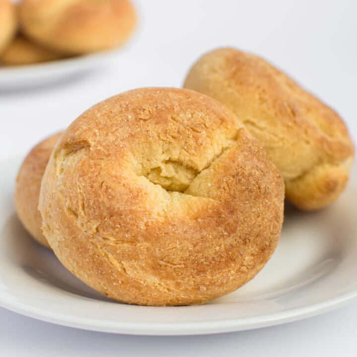 Chewy Keto Bagels With Fathead Dough (Only 5 Ingredients)