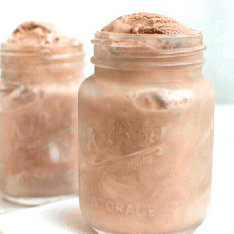 Keto Mason Jar Chocolate Ice Cream - Oh So Foodie