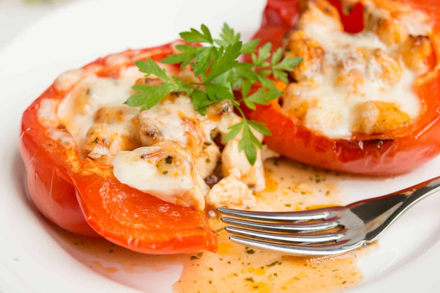 Keto Chicken Stuffed Peppers Oh So Foodie