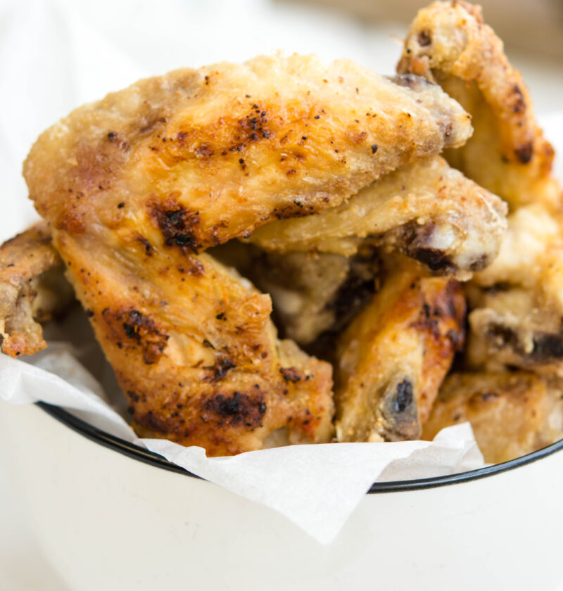 4 Ingredient Keto Chicken Wings - Oh So Foodie