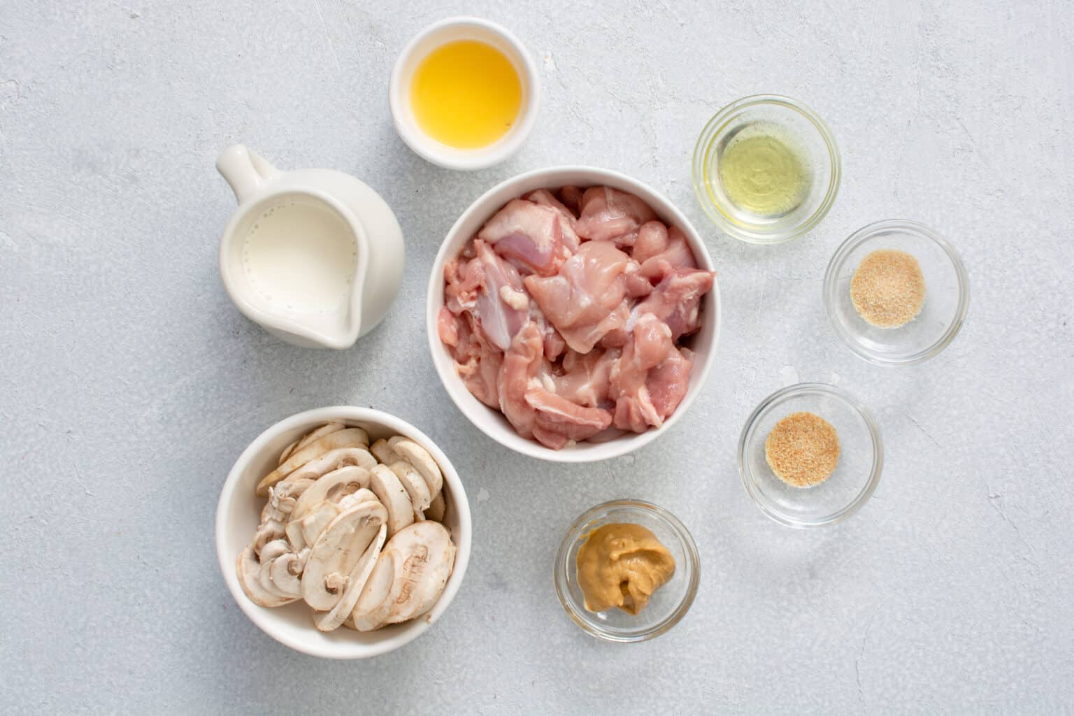 Keto Chicken Stroganoff - Oh So Foodie