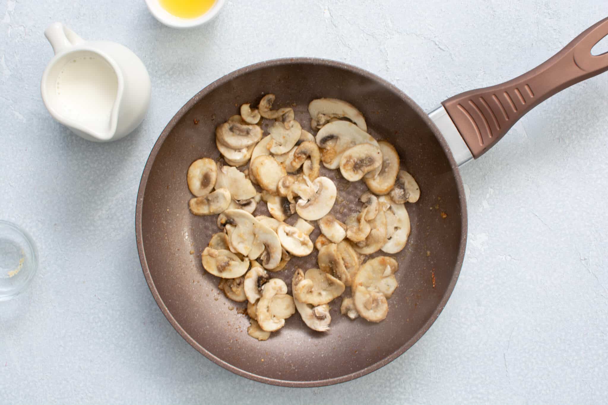 Keto Chicken Stroganoff - Oh So Foodie