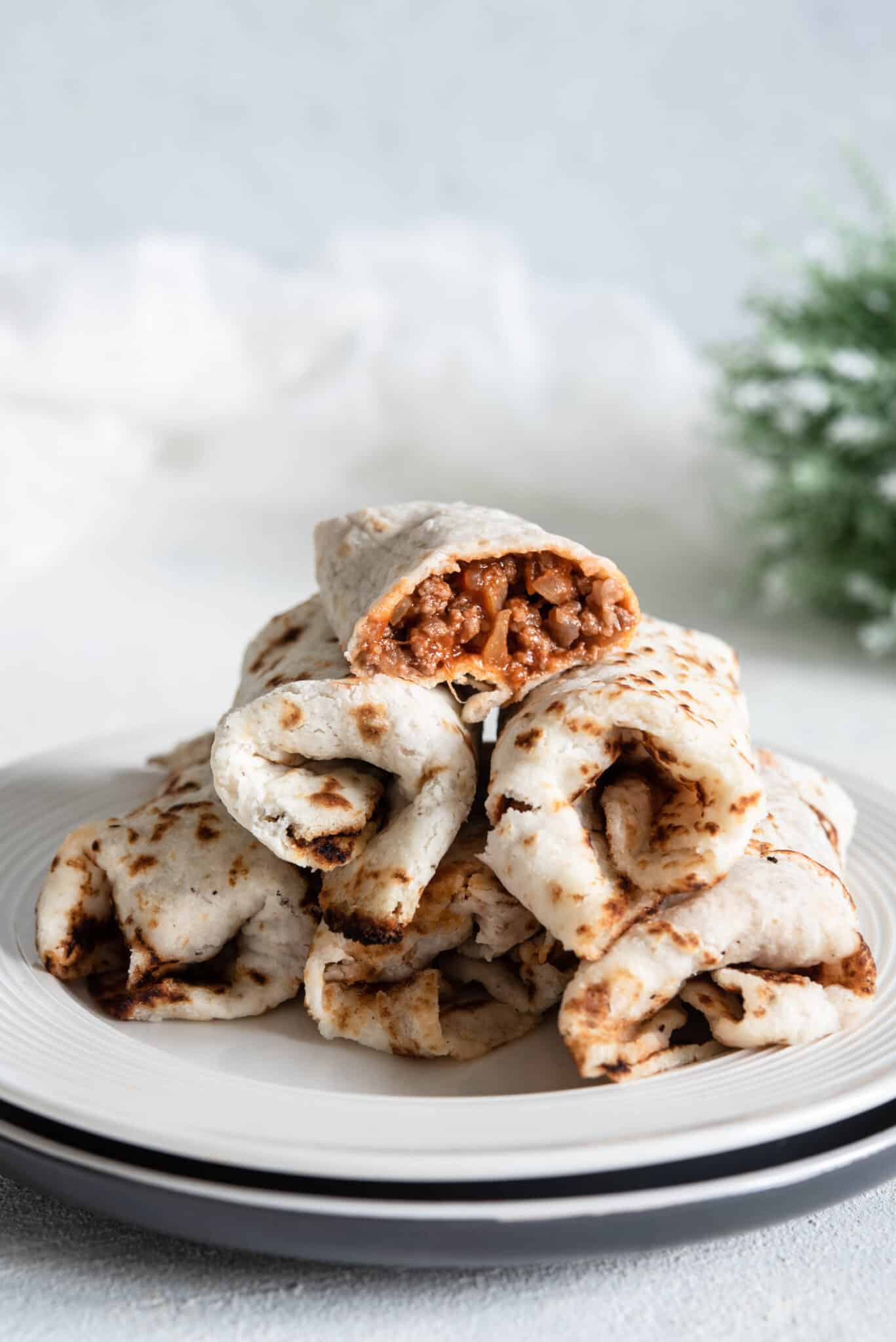 Almond Flour Psyllium Husk Tortillas [3.3g Net Carbs!] Oh So Foodie