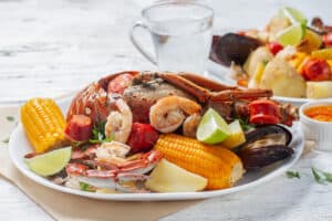 Best Seafood Boil Recipe (7 Easy Steps!) - Oh So Foodie