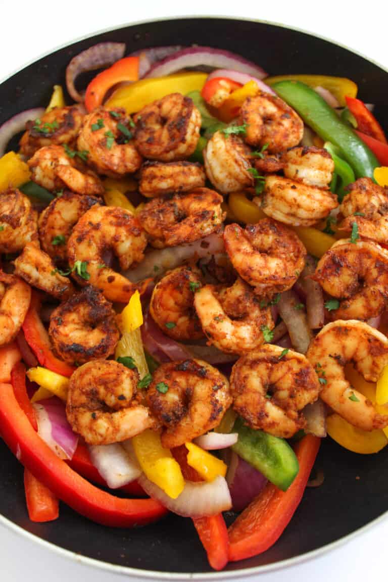 Easy Shrimp Fajitas Recipe (25 Minute Meal!) Oh So Foodie