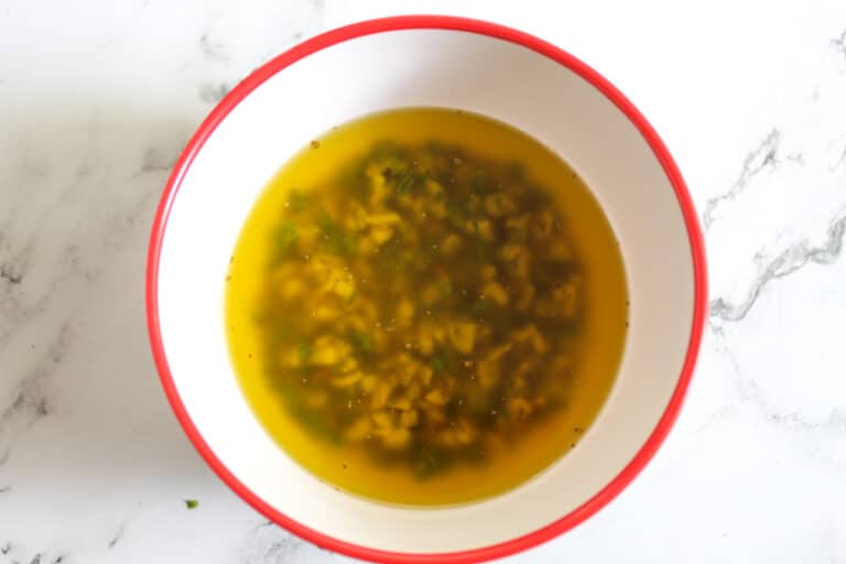 How To Make Garlic Butter Sauce For Seafood Oh So Foodie