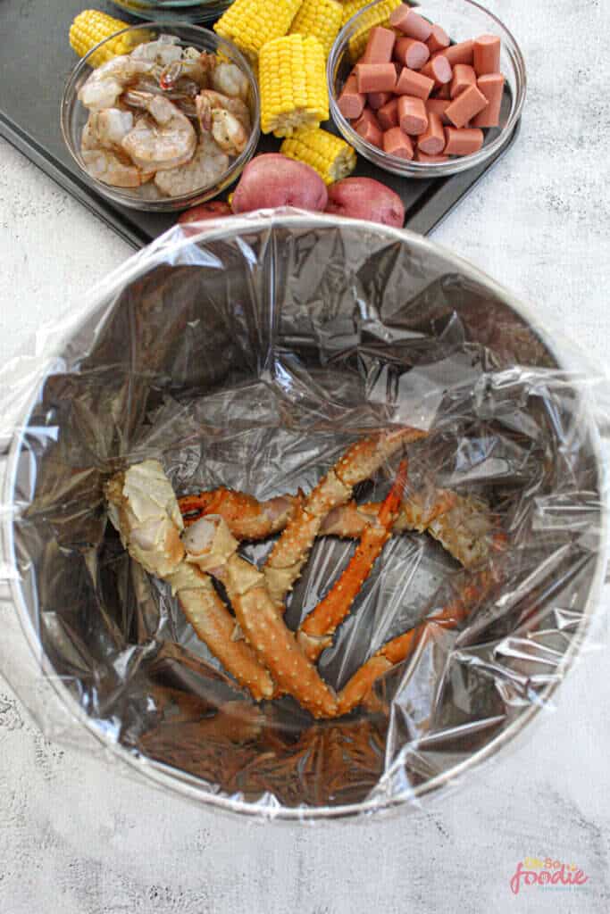 crab legs added to oven bag