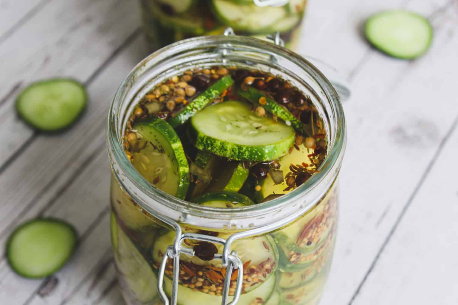 Dill Pickles With Pickling Spice Oh So Foodie