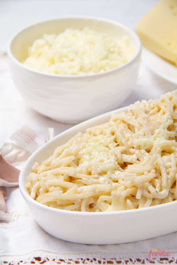 pasta sauce with cream cheese