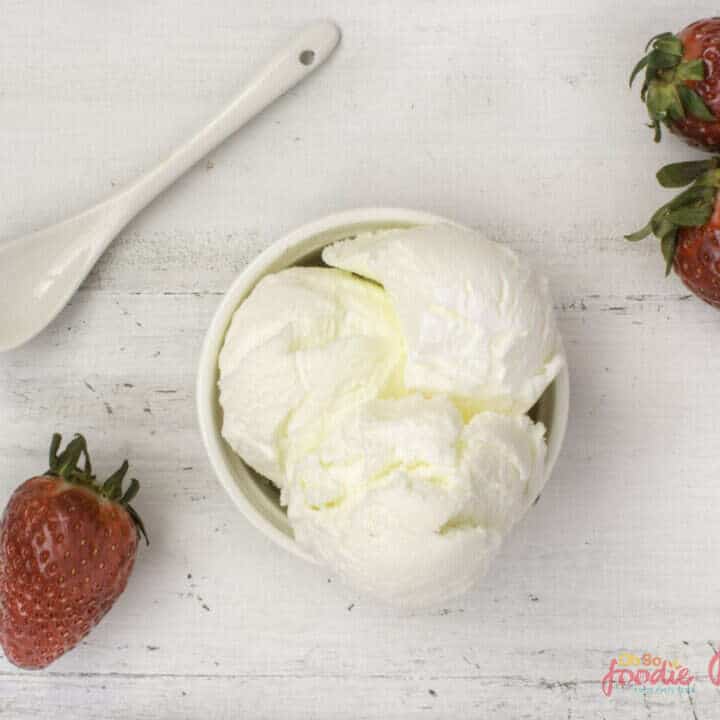 low carb vanilla ice cream with heavy cream