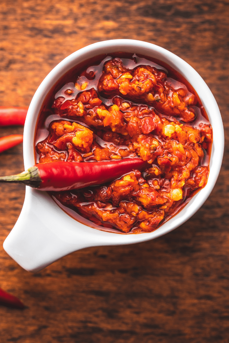 9 Best Chili Garlic Sauce Substitute Ideas You Need ASAP! Oh So Foodie