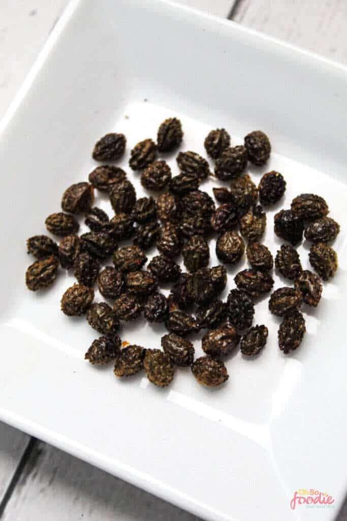dried papaya seeds