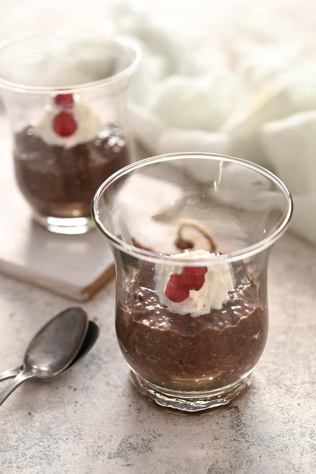 9 Easy Ways To Substitute For Almond Milk In A Pinch! - Oh So Foodie