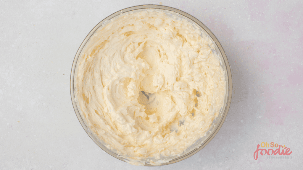 10 BEST Ways To Substitute For Cream Cheese In Frosting Oh So Foodie