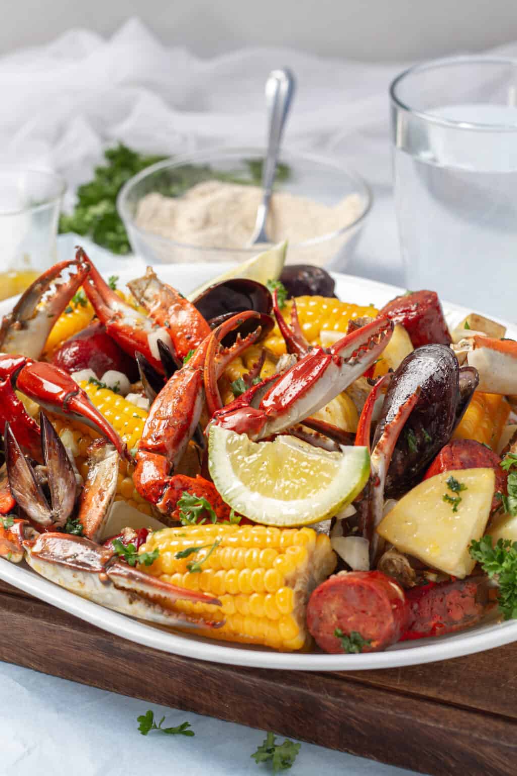 The BEST Crab Boil Recipe (In 10 Simple Steps!) Oh So Foodie