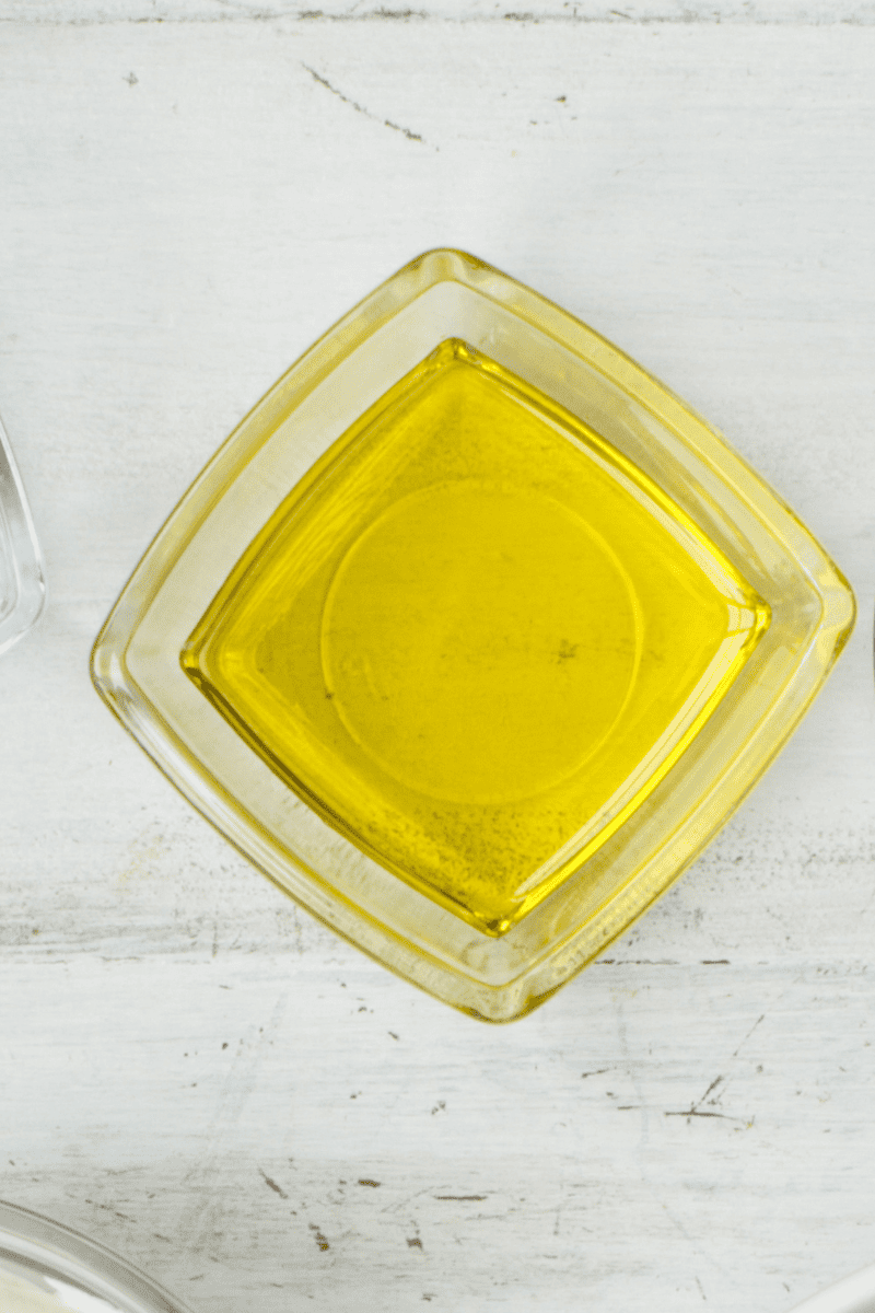 15 Easy Substitutes For Vegetable Oil In Baking Oh So Foodie